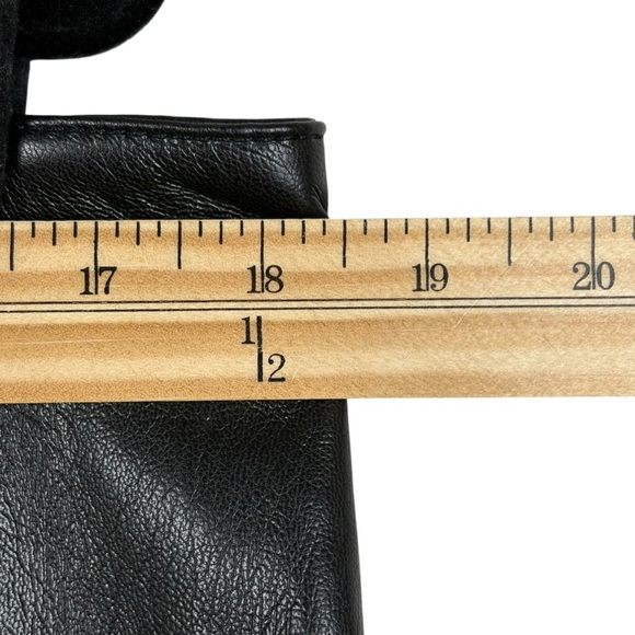 Aritzia Wilfred Black The Melina Pant Sz 16 Crop Faux Leather - Picture 11 of 13